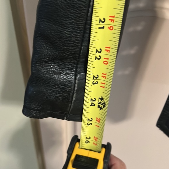 Motorcycle Jacket🖤 🔥 - Picture 8 of 9